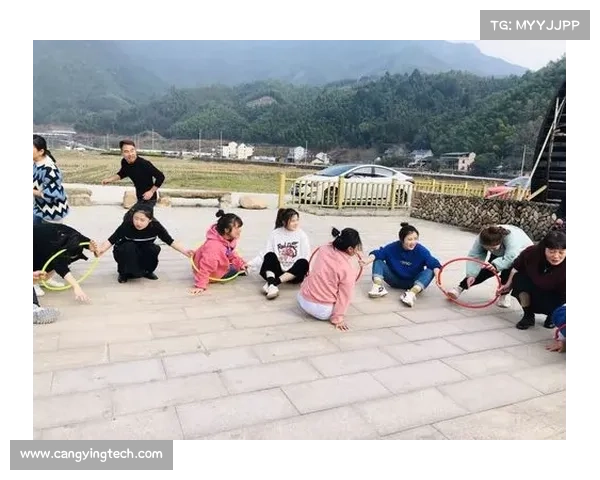 《与好友共度欢乐时光 趣味小挑战点燃友谊的火花》 《与好友共度欢乐时光 趣味小挑战点燃友谊的火花》
